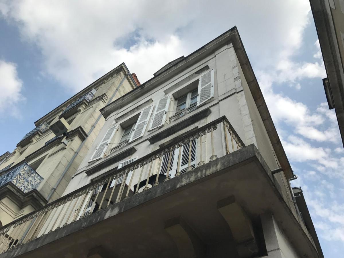 Très bel appartement au coeur du centre ville MONTAIGNE Périgueux Esterno foto